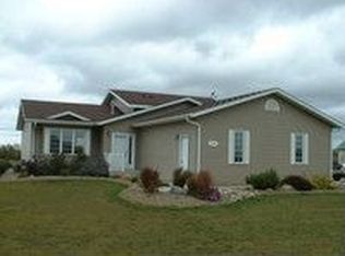 2123 Sommer Dr N, Mandan, ND 58554
