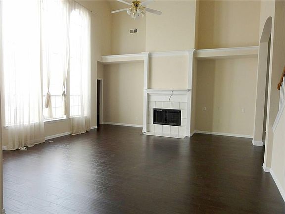 3rd image of 3300 Grand Mesa Dr