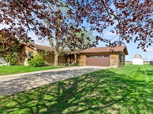 415 S 10th St, Gas City, IN 46933