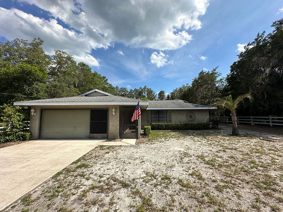 1st image of 4832 E Spruce Dr