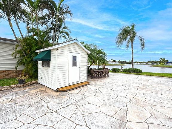 3rd image of 3063 Waterview PT