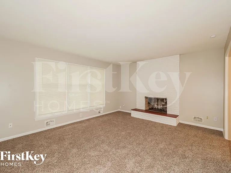 14220 E 36th St S — Photo 8