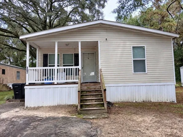 207 Bishop Dr, Gainesville, FL 32607