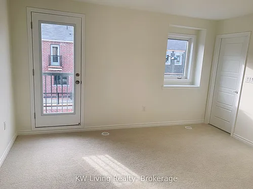 61 Casely Ave Photo 1