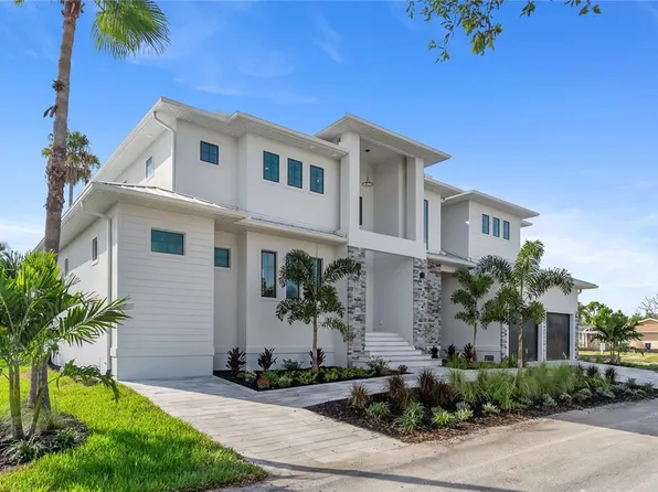 530 De Narvaez Dr, Longboat Key, FL 34228