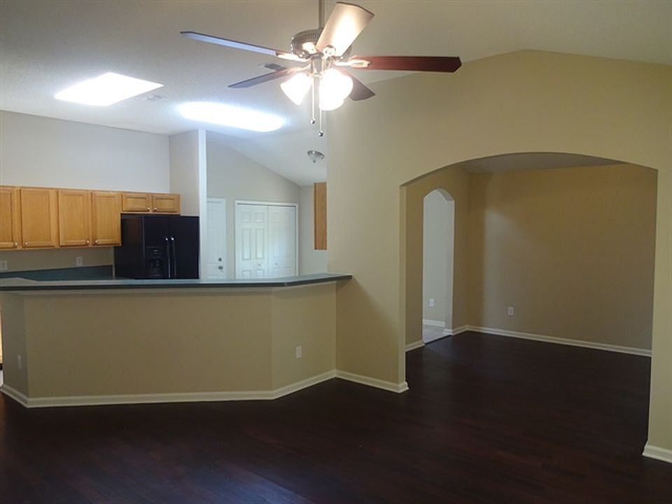 1st image of 2907 Brittany Bluff Dr #0