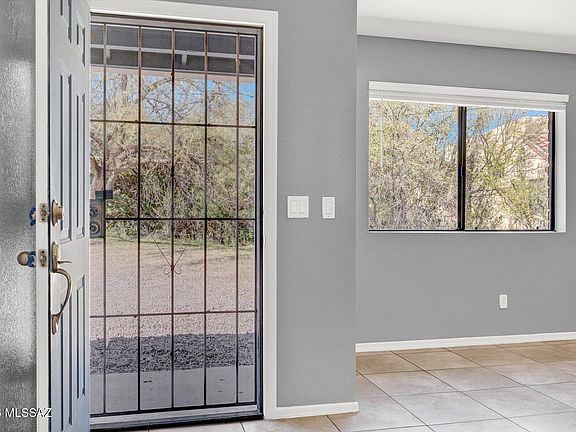 5th image of 463 Sorrel Ct