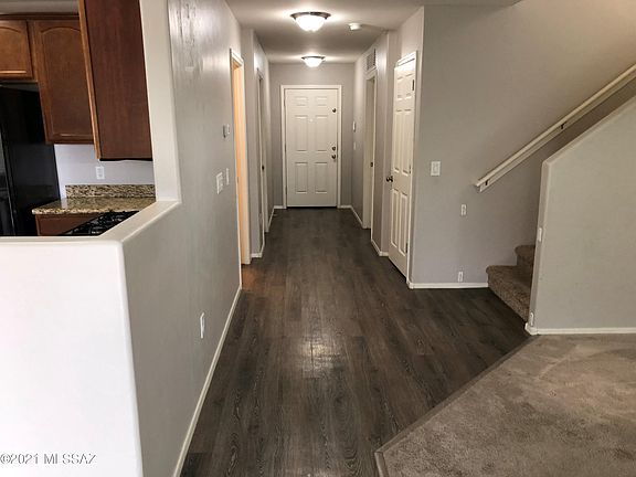 4th image of 1243 W Varese Way