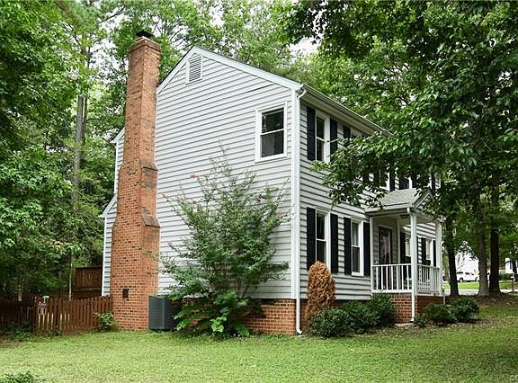 3rd image of 2012 Castle Glen Ct