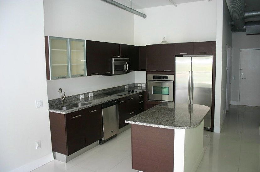 1st image of 3029 NE 188th St APT 523