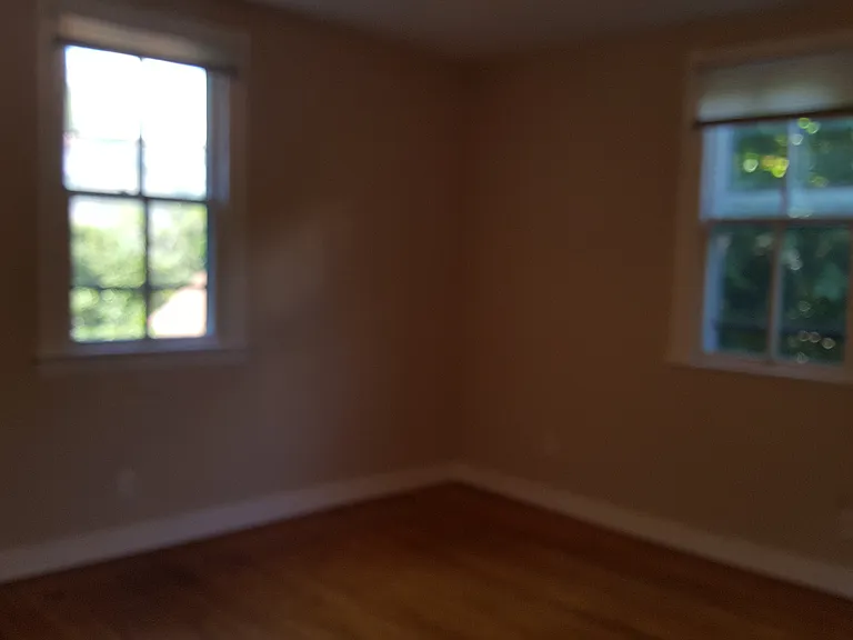 414 London St — Photo 13
