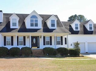 100 Blackberry Creek Dr, Willow Spring, NC 27592