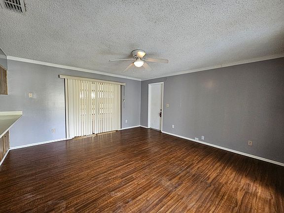 5th image of 3330 N Florida Ave