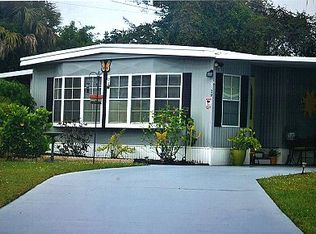 20 Cozumel Ln, Port St Lucie, FL 34952