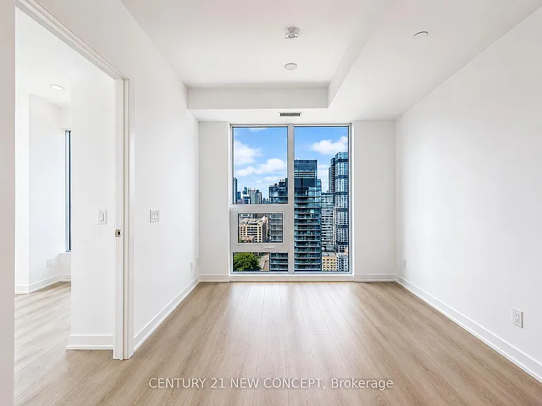 100 Queen St E #3608 — Photo 9