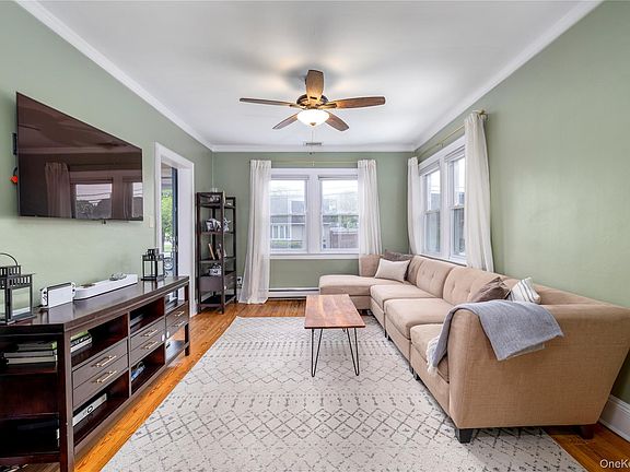 5th image of 3016 Roxbury Road