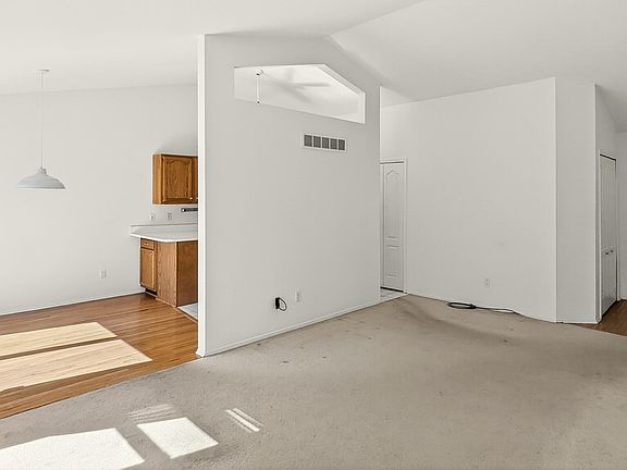 2nd image of 36603 Deerhurst Ct #73