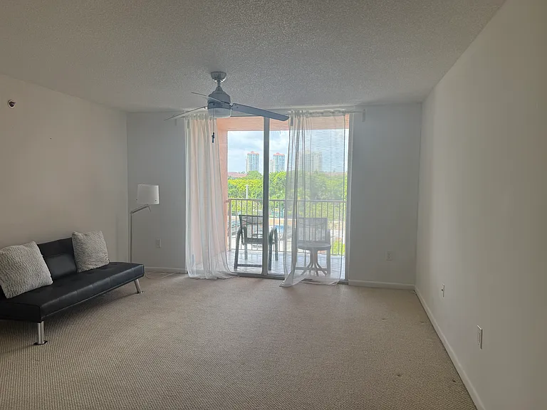 19655 E Country Club Dr #6403 — Photo 7