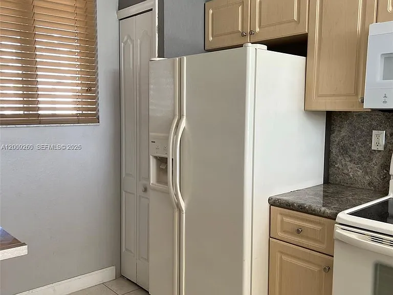 17630 NW 73rd Ave #203-4 — Photo 6