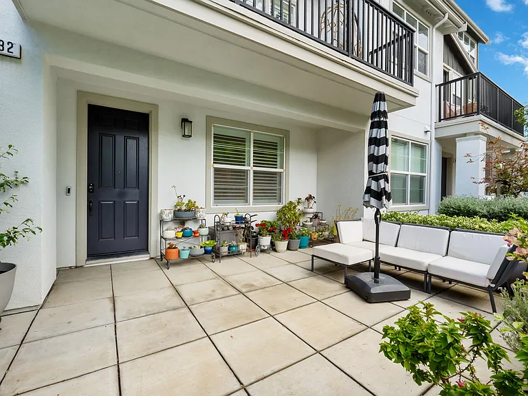 3832 Camino Loop — Photo 4