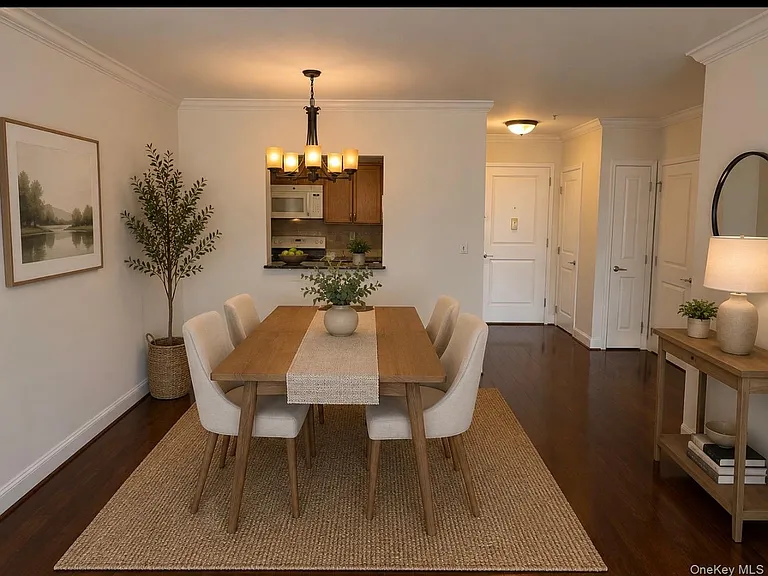 130 Post Ave #224 — Photo 3