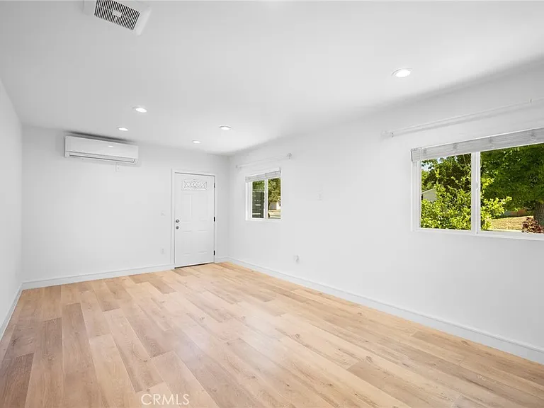 12943 Wheeler Ave — Photo 6