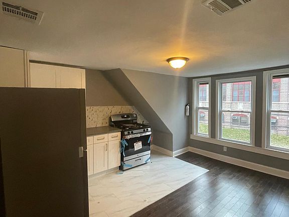 2nd image of 108 Milford Ave APT 3
