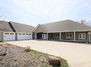 9045 Spring Brook Cir, Davison, MI 48423