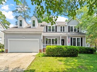 9400 Leslieshire Dr, Raleigh, NC 27615