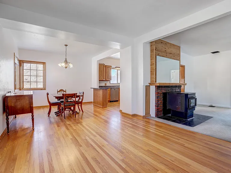 3915 W 53rd Ave — Photo 10