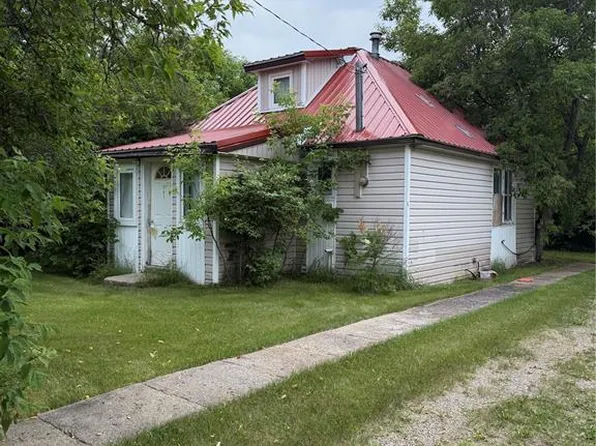 301 Elizabeth STREET, Stockholm, SK S0A 3Y0