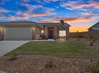10007 Krista Vineyard Way, Bakersfield, CA 93306