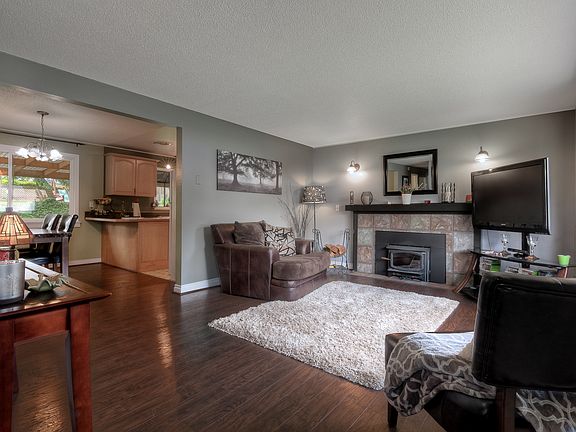 2nd image of 5302 74th Street Ct E
