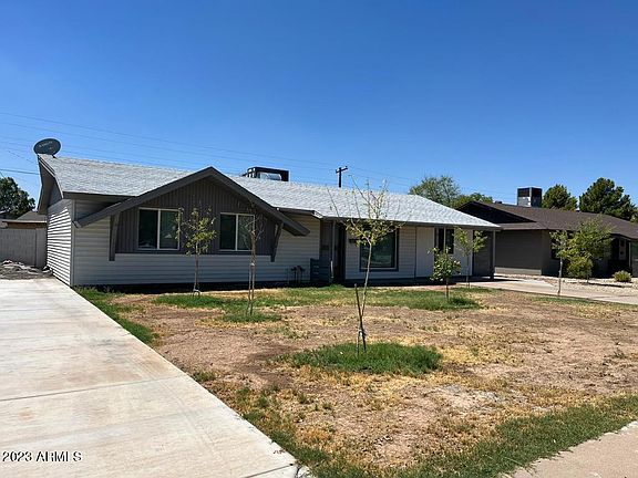 2nd image of 3733 W ORANGEWOOD Avenue
