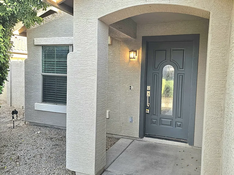 1111 E Chelsea Dr — Photo 27