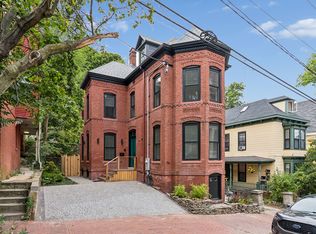 56 Mellen St, Portland, ME 04101