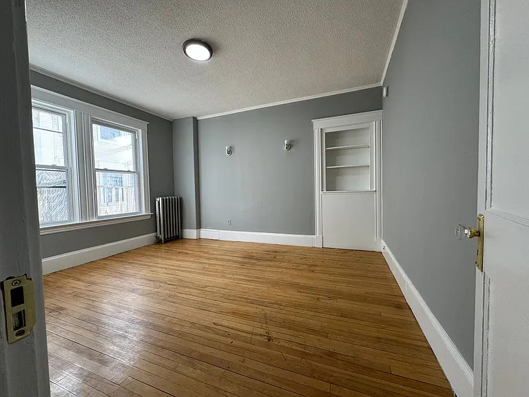 204 Ash St #3B — Photo 10