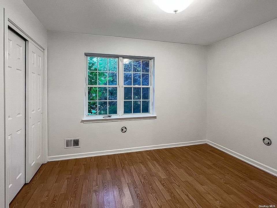 302 Peconic UNIT 302, Melville, NY 11747 Zillow