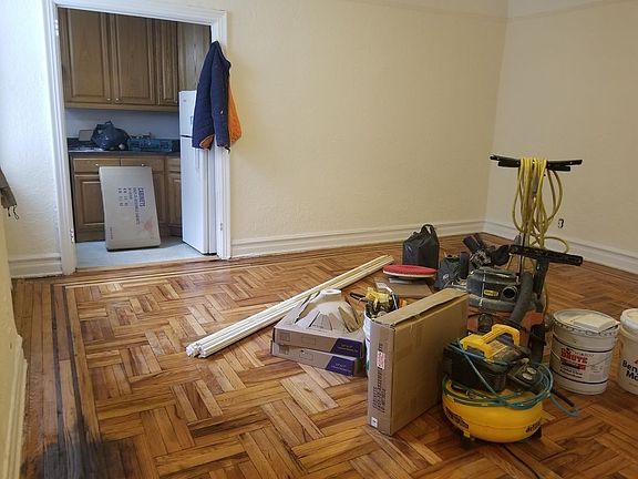2nd image of 8760 113th St APT 4C
