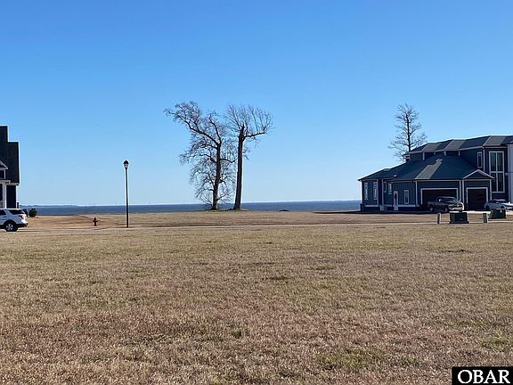 5th image of 148/150 Majestic Cir Lot 60
