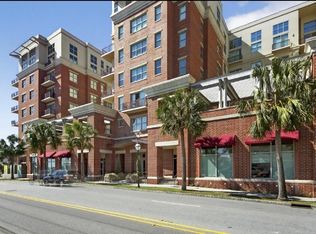 150 Bee St APT 602, Charleston, SC 29401