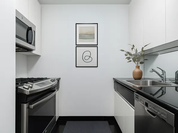 525 East 72nd Street image 7 of 21