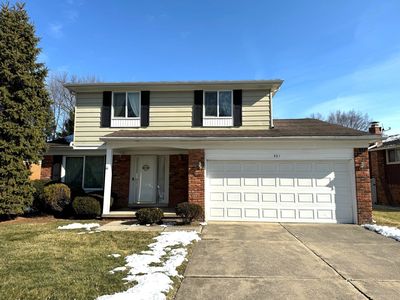 301 Meadowlake Rd, Canton, MI, 48188