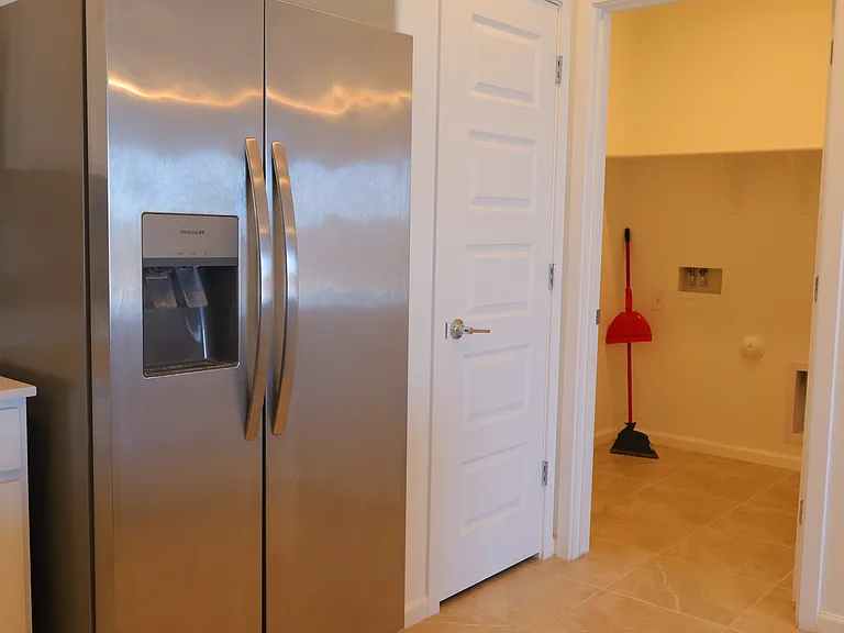 11036 W Atlantis Way — Photo 6