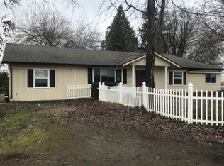 1320 Woodland Ave, Medford, OR 97501