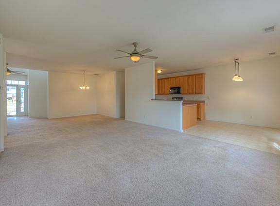 5th image of 1621 Schaller Ln