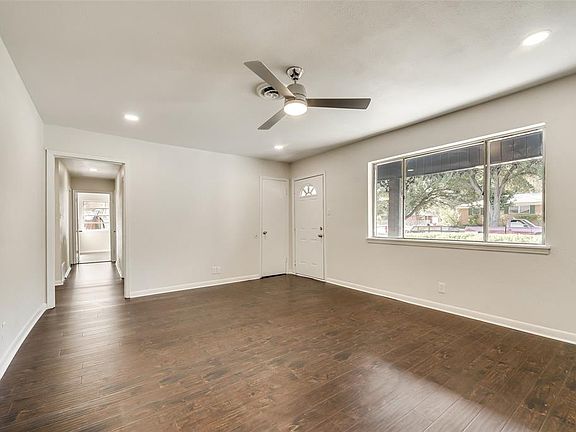 2nd image of 4400 Steven St