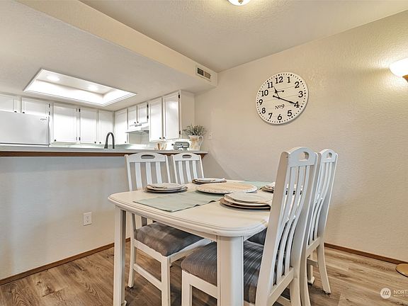 5th image of 2818 60th Lane SE #D