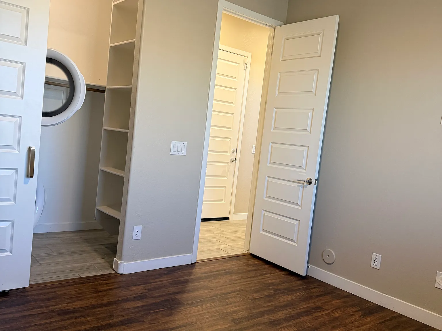 1 bed, 700 sqft, $1,750 — Photo 3