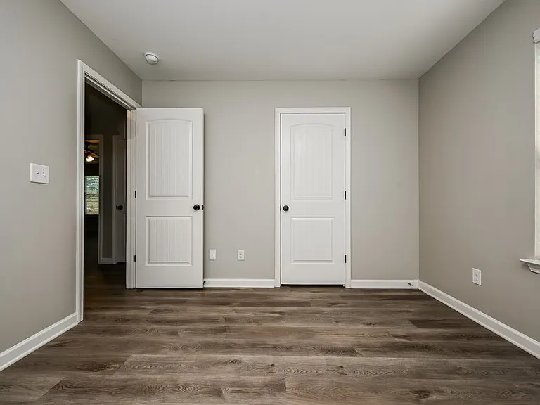 221 Magnaview Dr — Photo 14
